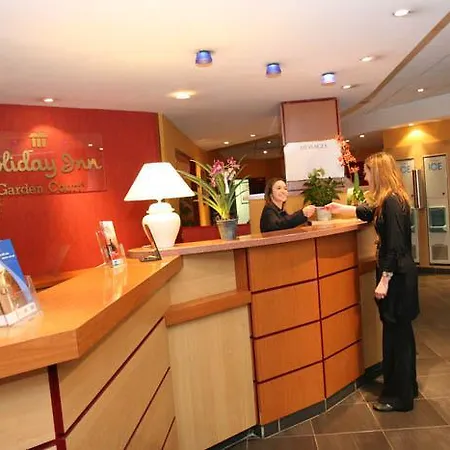 Express Centre By Ihg