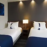 Express Centre By Ihg Lila