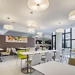 Hotel Express Centre By Ihg 3*
