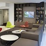 Express Centre By Ihg 3*
