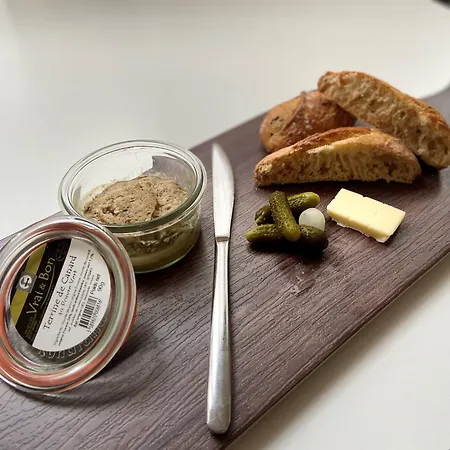 Hotel Express Centre By Ihg 3*