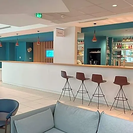 Express Centre By Ihg 호텔 릴