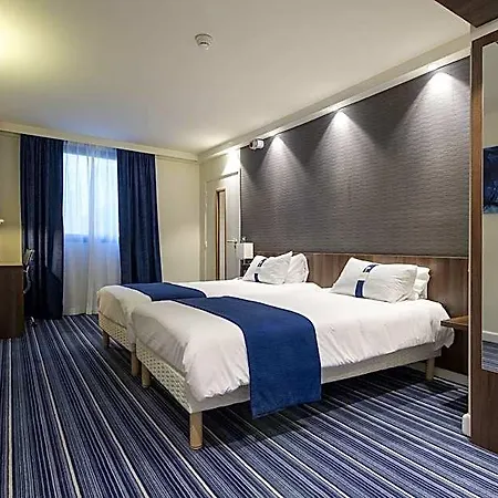 Express Centre By Ihg 3* 릴