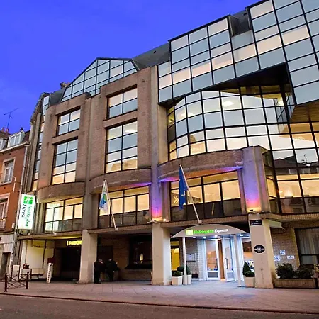 호텔 Express Centre By Ihg 3*
