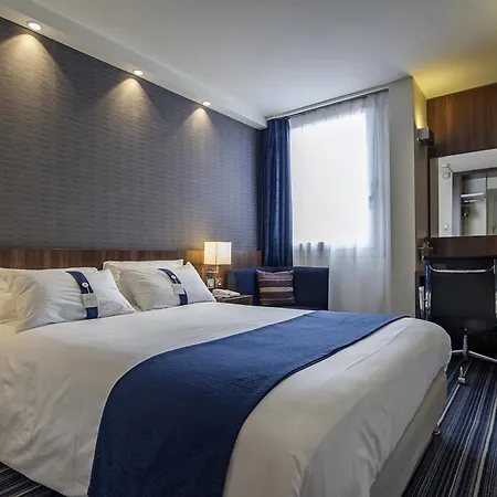 Hotel Express Centre By Ihg