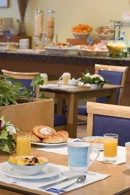 Отель Express Centre By Ihg
