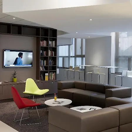 Express Centre By Ihg 3*