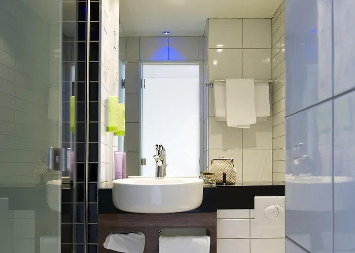 Hotel Express Centre By Ihg Lille