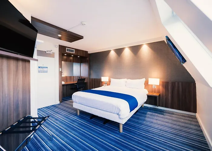 Express Centre By Ihg Hotel