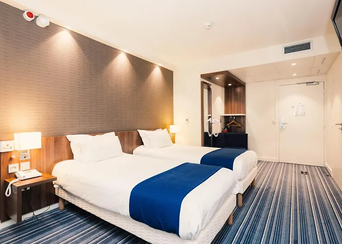 Express Centre By Ihg