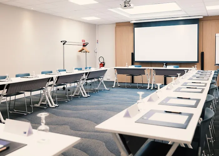 Express Centre By Ihg Otel