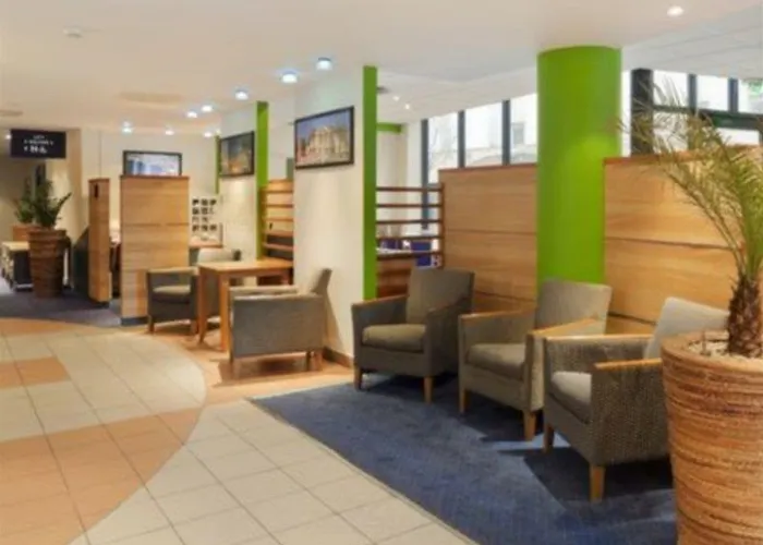 Express Centre By Ihg